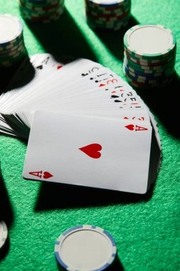 Live-dealer tables on kipaswin slot